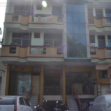 Kanchan Hotel Kota  Buitenkant foto